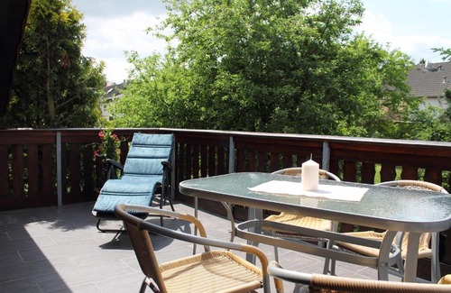 Effolderbach House | großes & gemütliches Ferienhaus 100qm - 2 Balkone, große Terrasse, W-LAN und Parkplatz