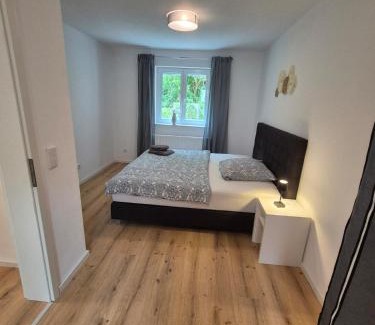 Bad Abbach Apartment | Großzügige 96 qm Wohnung mit 2 Schlafzimmern und großem Wohnzimmer