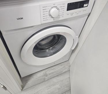 Woodside Apartment | Ground floor Apartment