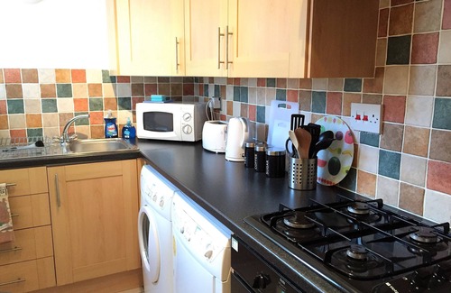 Brecon Apartment | Ground Floor Brecon apartment.No 6 Boleyn House.Free wifi.Kitchen and bathroom