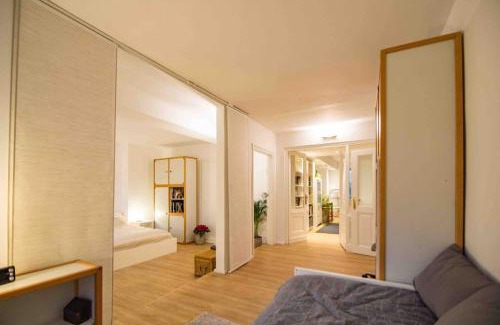 Westend Apartment | Ground Floor in Villa in Charlottenburg Garden View