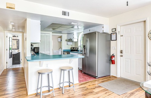 Mid Island House | Group getaway with private pool & lanai - walk to Fort Myers Beach & Estero Bay