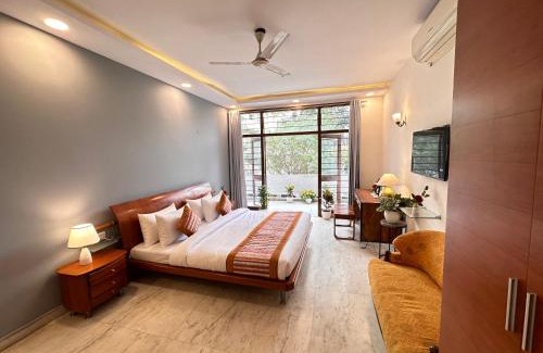 Hauz Khas Hotel | Grove Residency Hauz khas New Delhi Couple Friendly
