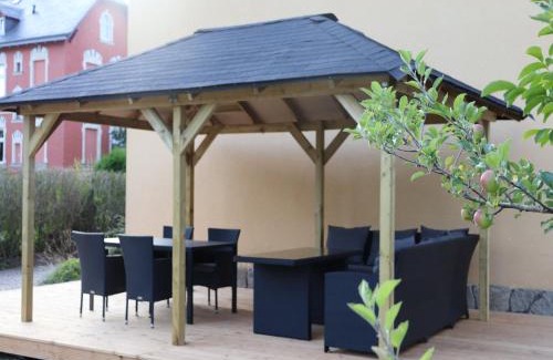 Treuen House | Gruppenhaus mit Sauna bis zu 18 Personen