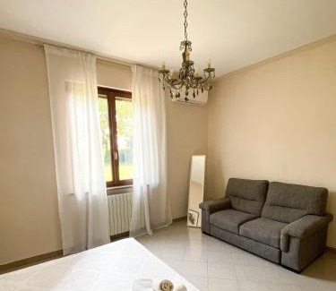 Scandolara Ravara Apartment | Guadetto House