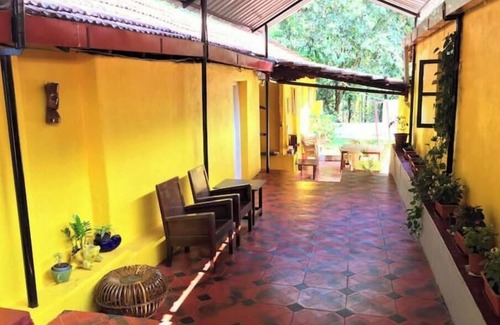 Chikkamagaluru Apartment | Guddadamane Homestay Cosy Room
