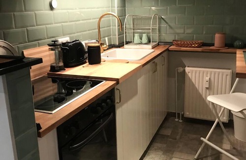 Bruhlervorstadt Apartment | Guest apartment on Petersberg with balcony