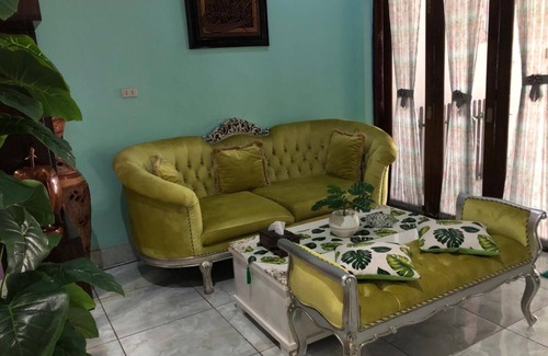 Batu Bara House | Guest House Nasyauqi Kuala Tanjung