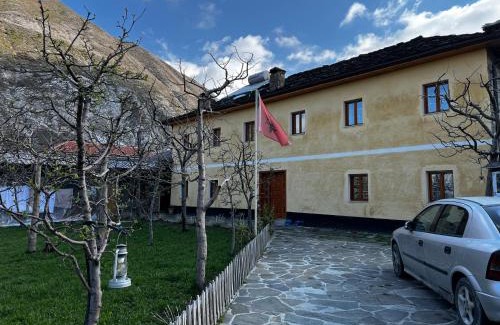 Rabdisht House | Guest House Sabriu