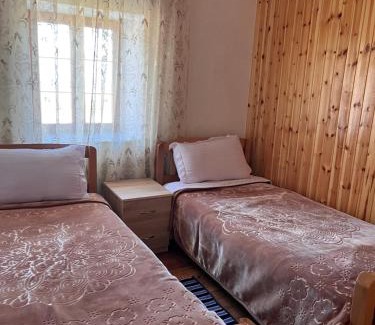 Rabdisht House | Guest House Sabriu