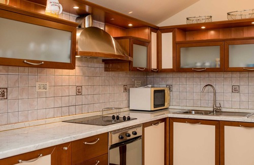 Rab Town House | Guest House Villa Anggela