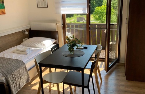 Jezerce House | Guesthouse Family Bosnic - Suite Room with Balcony and kitchenette