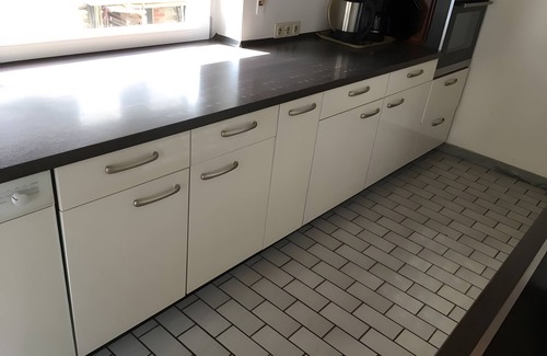 Finnentrop House | Guesthouse with Shared Garden and Wi-Fi