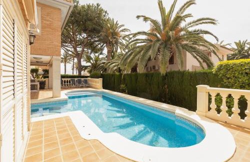 Puig Villa | GuestReady - A un paso del Mediterráneo