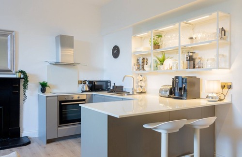 Sutton Cross Apartment | GuestReady - Charming studio in Blackrock