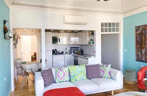 Belem Apartment | GuestReady - Elegant River View Duplex in Belem