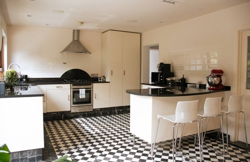 Sutton Cross House | GuestReady - Epitome of Luxury near Shankill Beach