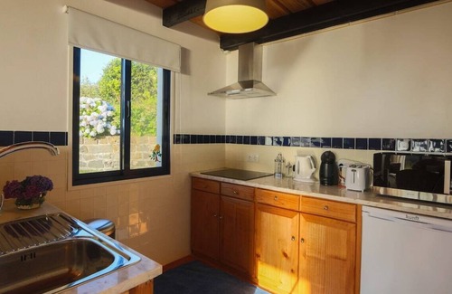 Mosteiros House | GuestReady - Green OceanView Relaxing Cottage