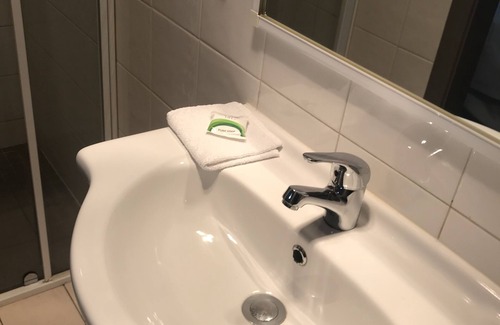 Brooklyn Hotel | Guiding Star Hotel