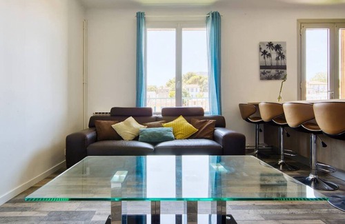 La Belle de Mai Apartment | GUIGOU-T5 avec balcon à 10 min Gare Saint-Charles