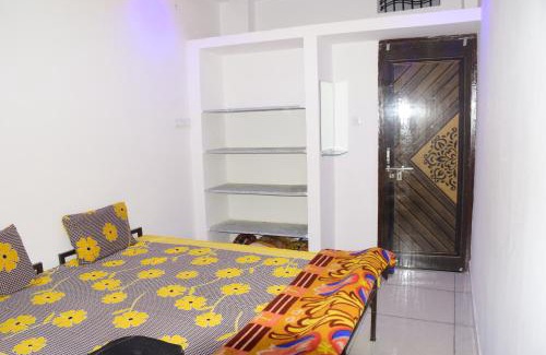 Ujjain House | Gurudham Guest house