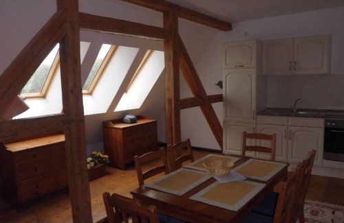 Hohenkirchen Apartment | Gutshaus Wohlenhagen - Apartment 4: Max. 3 persons (45 m2) Tower room