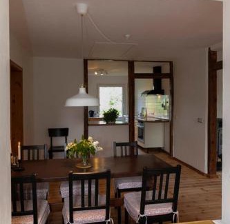 Guelzow House | Gutshof Langensee, Scheunenblick