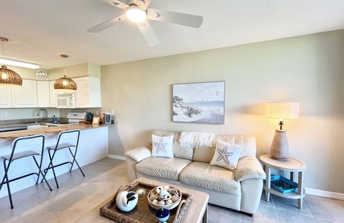 Fort Pierce Condo | GV 5113 Golf Course View Condo-Welcome to Paradise