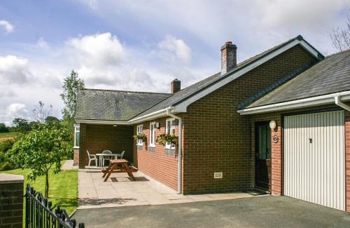 Llandrindod Wells House | Gwynfan Bungalow
