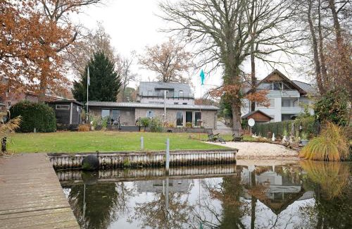 Zernsdorf House | Häuser am See