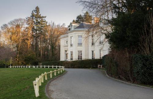 Maffliers Hotel | Hôtel Demeures de Campagne Domaine de Maffliers - Paris Val-d'Oise
