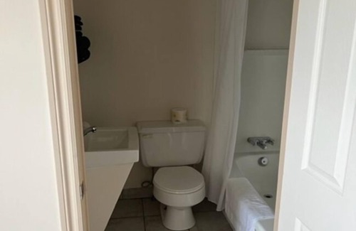 Longue-Pointe-de-Mingan Hotel | Hôtel Motel de la Minganie