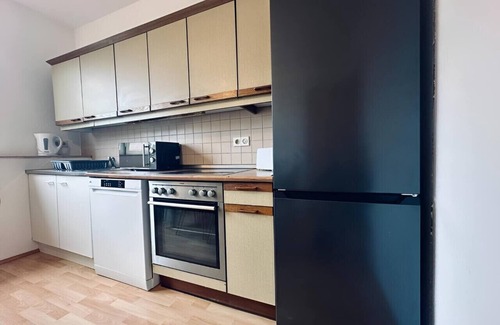 Sinningen Apartment | H&S Host & Sleep Emsdetten II - Large & Quiet