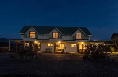 Haast Hotel | Haast Beach Motel