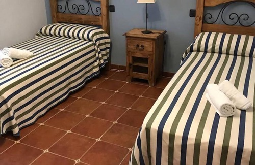 Membrio Other | Hab. 1 Venta del Membrillo MEMBRIO