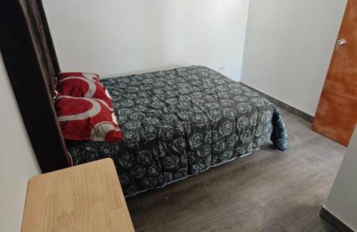 Atico House | Habitacion con Cochera