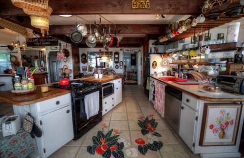 Hilo House | Hale Kawehi B&B Guesthouse