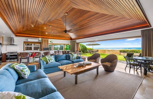 Leahi Park House | Hale Makai at Diamond Head: Stunning Oceanfront Estate w/Private Pool & AC