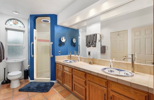 Alhambra Other | Half Acre Spacious 5-bedroom 4 bath farmhouse. WiFi, AC in Phoenix. Weddings!