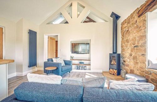 Wall House | Hall Yards Cottage