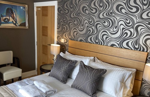 Castletown Apartment | Halvard Apartments at Castletown