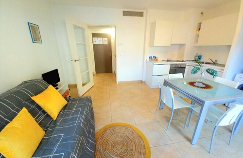 Menton Apartment | Hambury Palace (Relax and Fitness)Free Parking