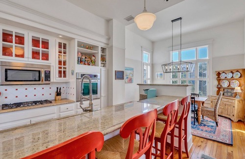 East Beach House | Hamilton Cottage - Updated Coast Cottage! Heated Pool, Private Beach Access - Close to EVERYTHING!