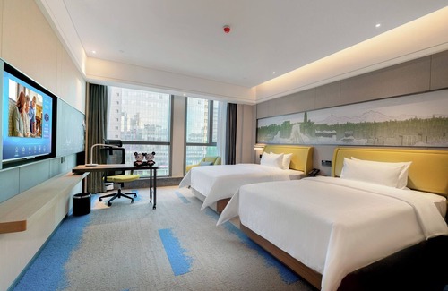Dongguan City Center Hotel | Hampton by Hilton Dongguan Cntrl Square