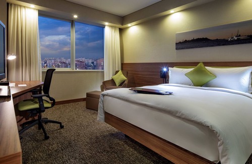 Basaksehir Hotel | Hampton by Hilton Istanbul Kayasehir