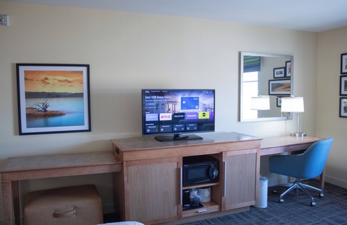 Big Rapids Hotel | Hampton Inn Big Rapids