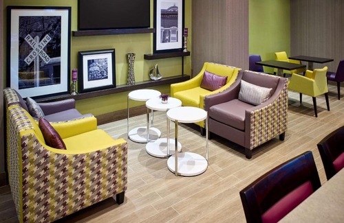 Point Edward Hotel | Hampton Inn by Hilton Sarnia/Point Edward