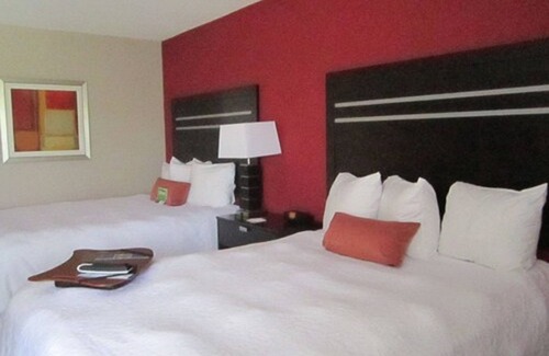 Biggar Hotel | Hampton Inn Fort Myers-Airport & I-75