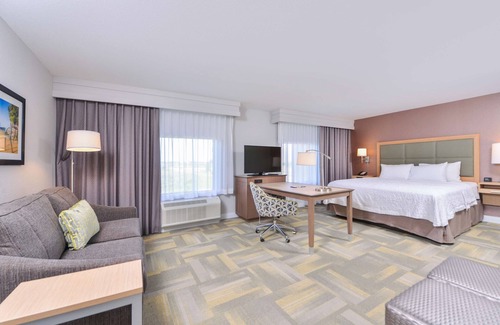 Altoona Hotel | Hampton Inn & Suites Altoona-Des Moines