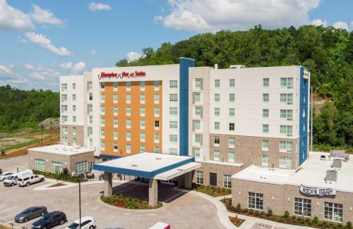 Madison Hotel | Hampton Inn & Suites by Hilton Nashville North Skyline